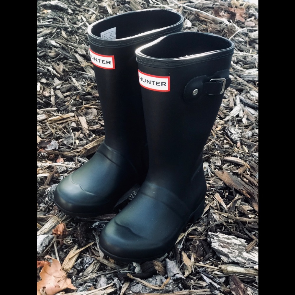 Brand new black HUNTER Boots Kids US 11